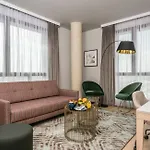 Leonardo Royal Fira Hotel