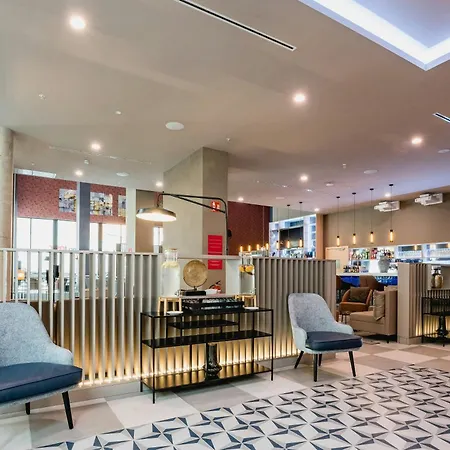 Otel Leonardo Royal Fira